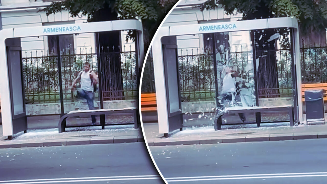 Scene ireale surprinse în București. Un bărbat a spart cu piciorul refugiul unei stații STB, apoi a plecat ca și cum nimic nu s-ar fi întâmplat