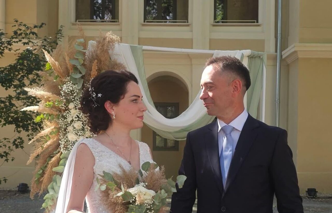 Purtătorul de cuvânt al UDMR, Csoma Botond, s-a căsătorit. Anunțul făcut de deputat