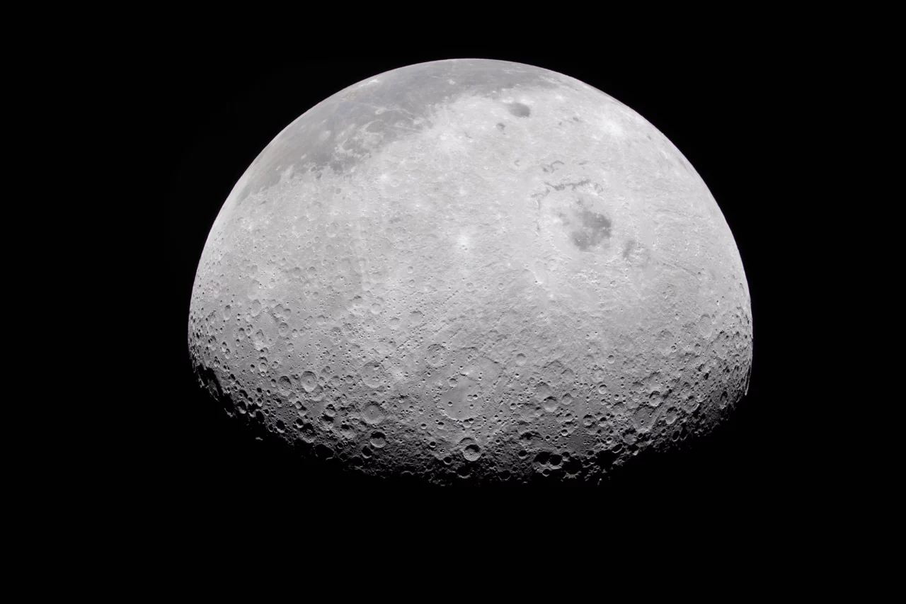 Astronomii avertizează asupra deșeurilor spațiale după ce o rachetă a lui Elon Musk s-a prăbușit pe Lună: „Nu vom mai putea efectua zboruri spațiale”
