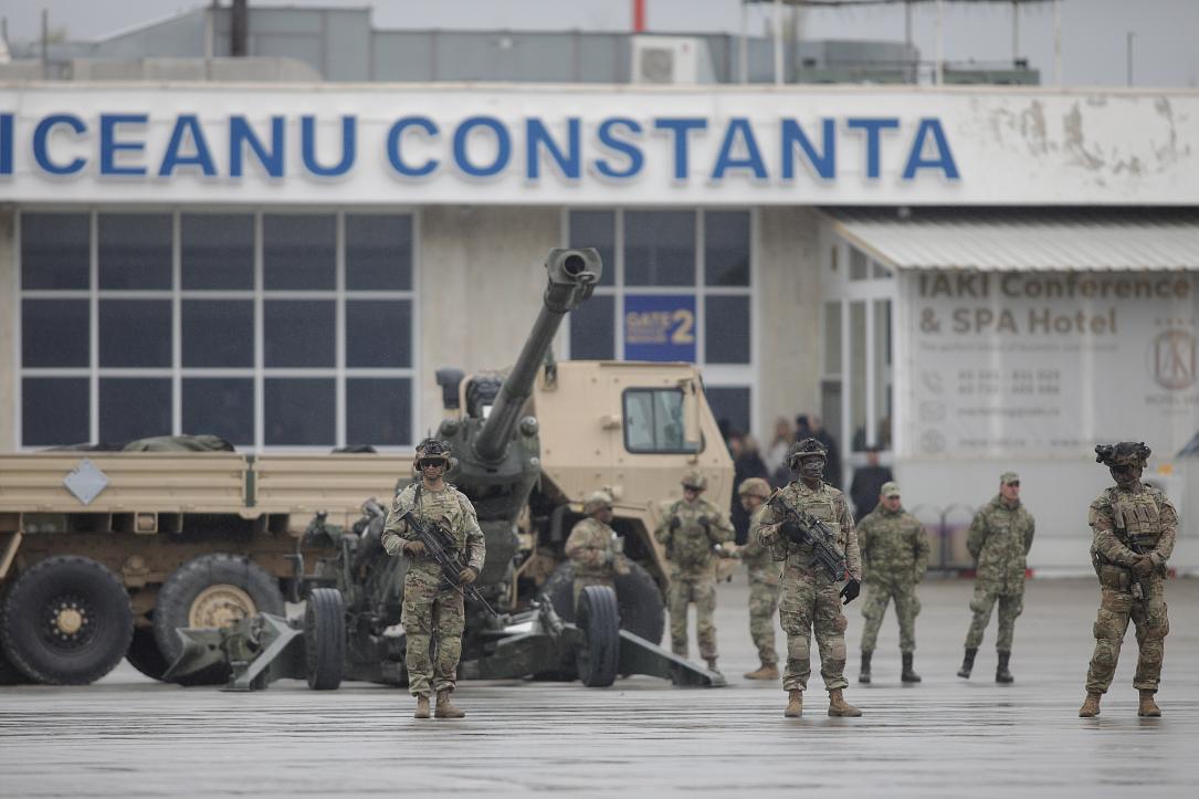 România construiește cea mai mare bază NATO din Europa. Va fi cât un mic oraș și va putea găzdui 20.000 de militari