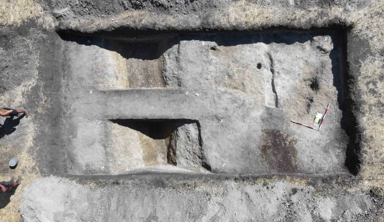 O structură ritualică legată de solstițiu, cu 1.000 de ani mai veche decât Stonehenge, a fost descoperită în Cehia