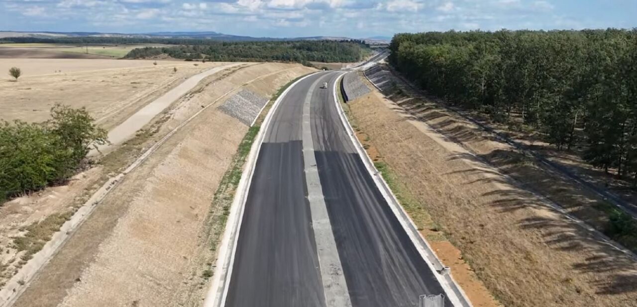 Cum arată tronsonul cu probleme de pe Autostrada Transilvania, după ce stadiul lucrărilor a trecut de 80%