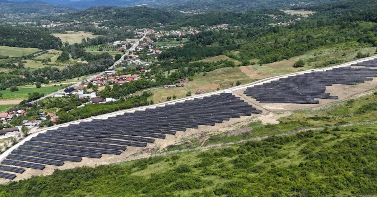 Grupul Carmistin își reduce dependența de energia din rețea prin investiții în capacități proprii de producere a energiei verzi