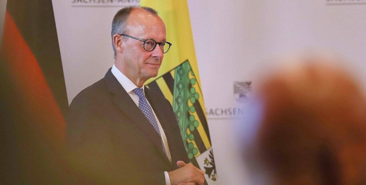 Merz luptă pentru funcția sa Cancelarul Germaniei și-a anulat vizita în SUA și discursul la ONU pentru a gestiona tensiunile de la Berlin Cum își petrece ziua alegerilor