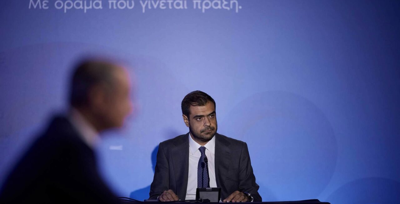 Guvernul de la Atena oferă prima reacție în scandalul WSJ: Executivul neagă că a fost amenințat cu o „răsturnare“ pe „modelul României”. „Nu s-ar fi tolerat așa ceva”