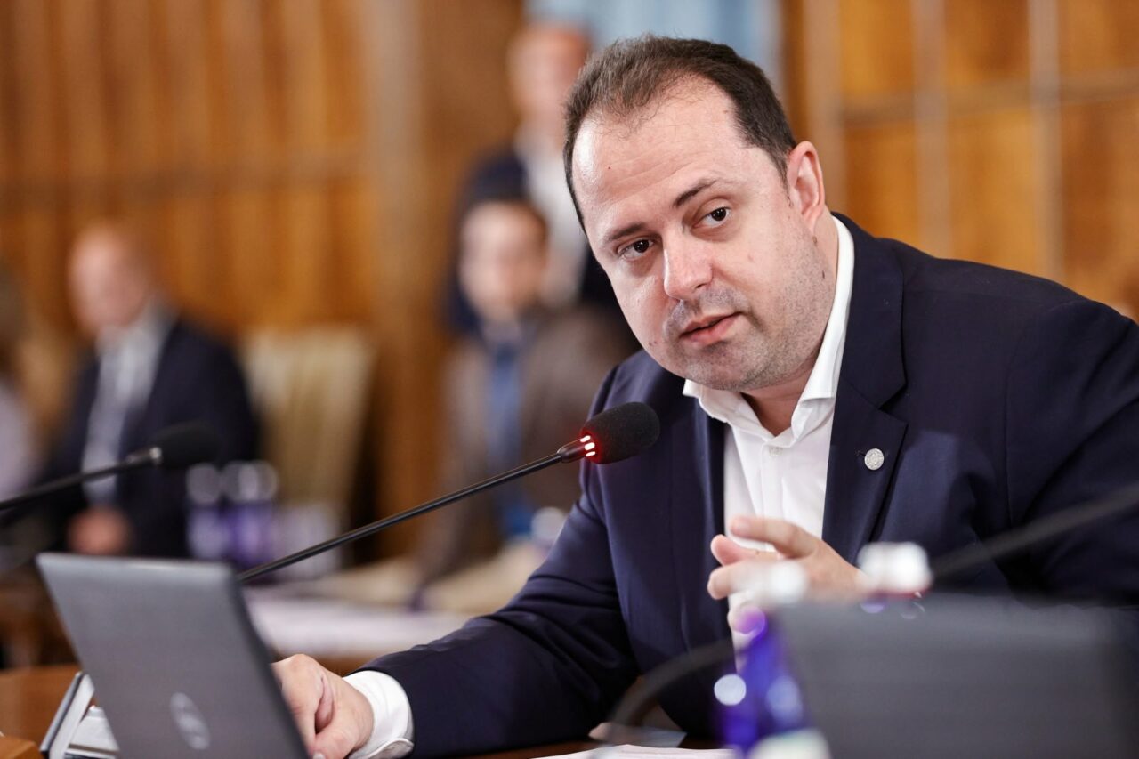 Dan Reșitnec anunță reducerea la jumătate a cheltuielilor de protocol ale Guvernului