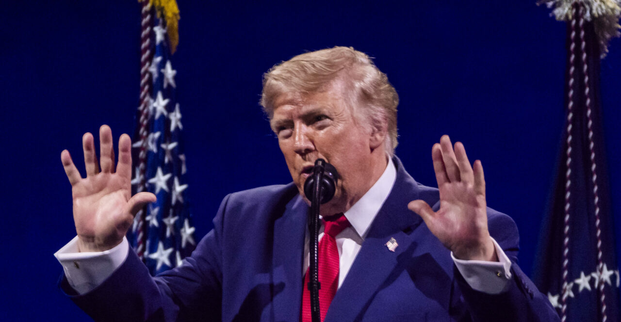 Europa critică dur planul lui Trump de a cumpăra motorină rusească. Zelenski spune că acordul nu va avea un impact real