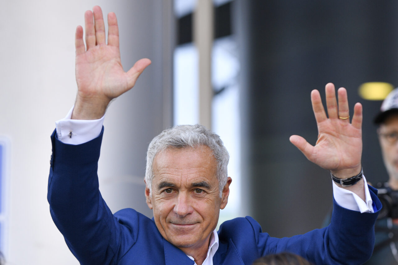 Lista țărilor în care DIICOT a verificat urma banilor în dosarul „Călin Georgescu”. Anchetatorii străini l-au avut în vizor pe candidatul la prezidențialele din 2024 – SURSE
