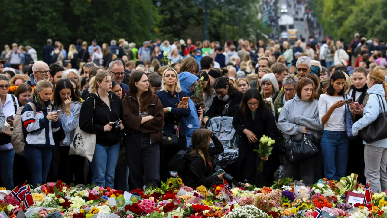 Oana Țoiu participă miercuri la funeraliile regelui Harald al V-lea al Norvegiei