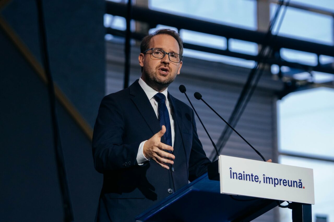 Dominic Fritz, mesaj de mulțumire după încercarea de confiscare a ideii de Revoluție la Timișoara. Ce a transmis edilul declarat incompatibil de instanțe