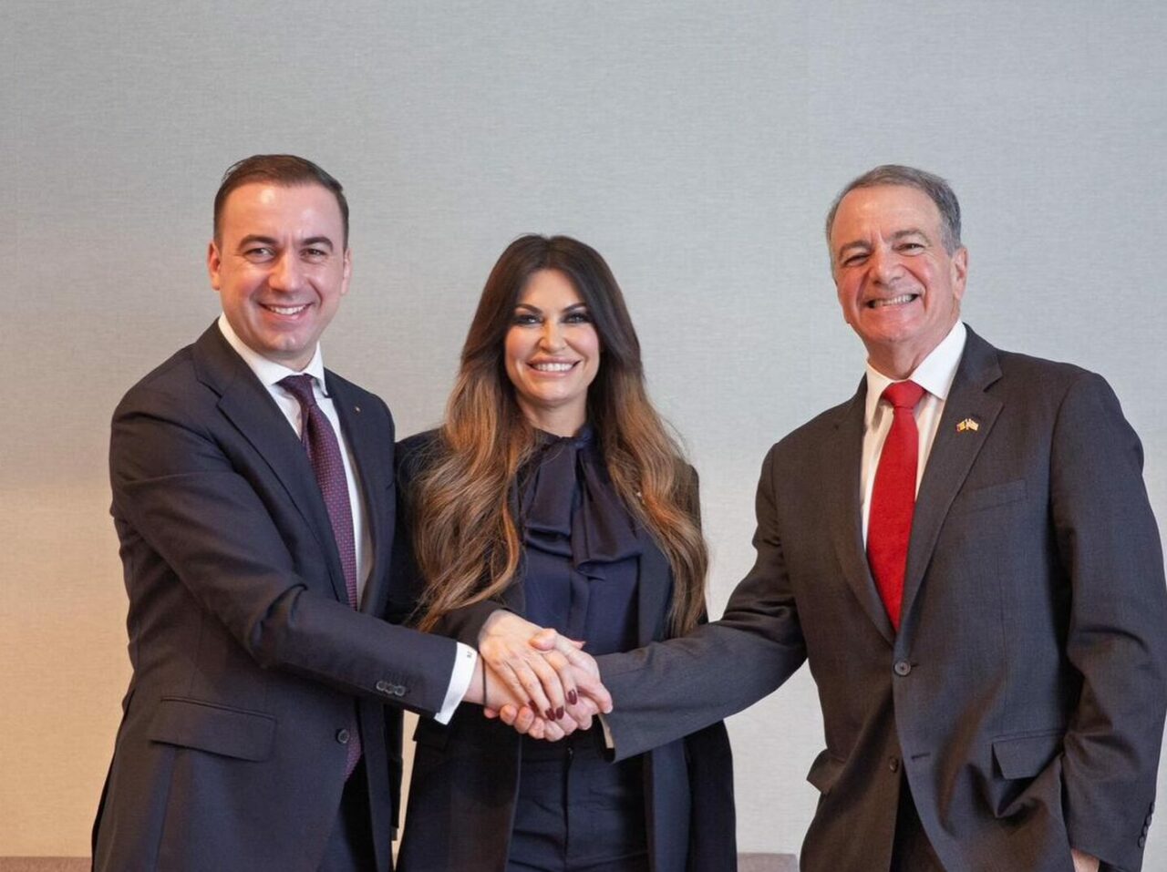 „Era un schimb de favoruri”. Organismul de control al Departamentului de Stat o anchetează pe ambasadoarea SUA în Grecia, Kimberly Guilfoyle