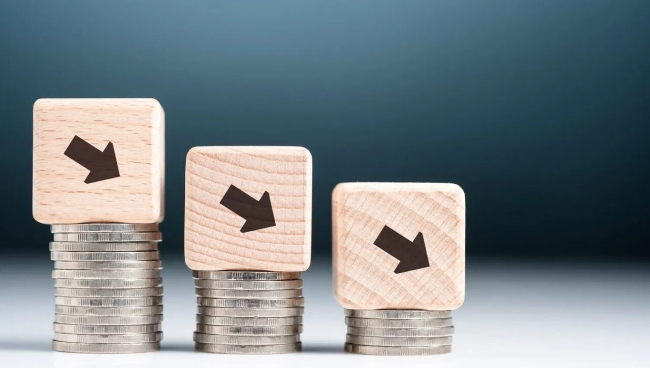 România, depășită de Serbia la indicatorii economici. Ce estimează Coface pentru 2027