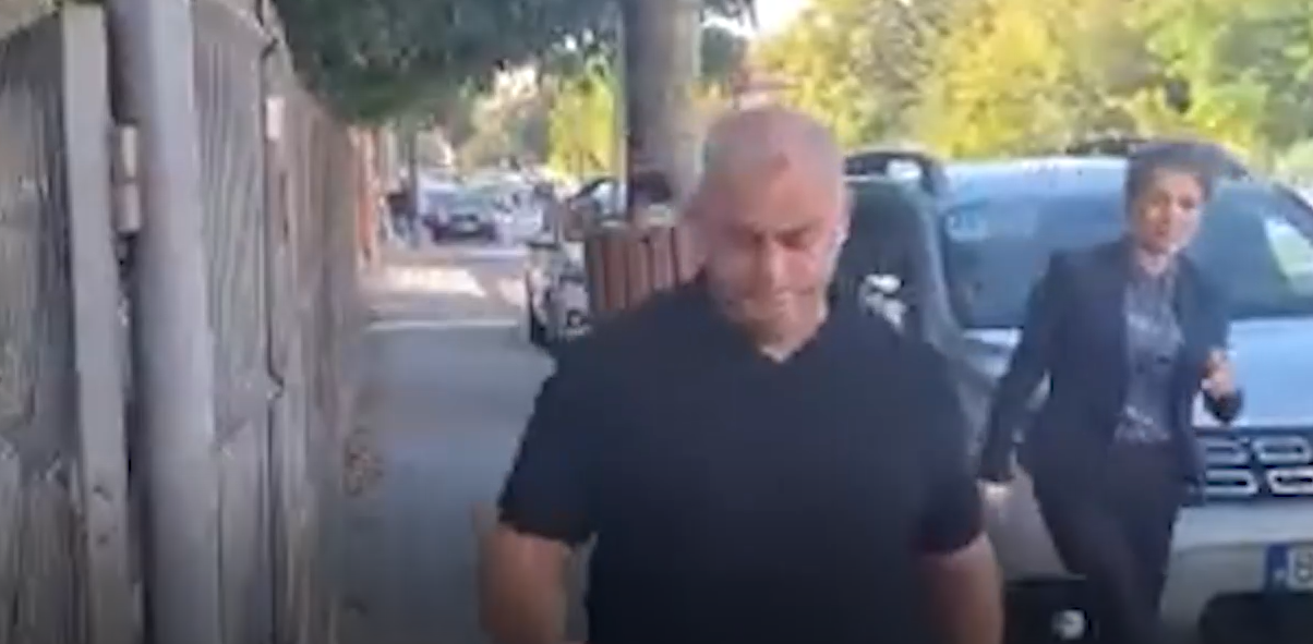 VIDEO Președintele Consiliului Județean Vaslui, audiat la DNA Iași în dosarul lui Fănel Bogos. „Am fost invitat, nu chemat”