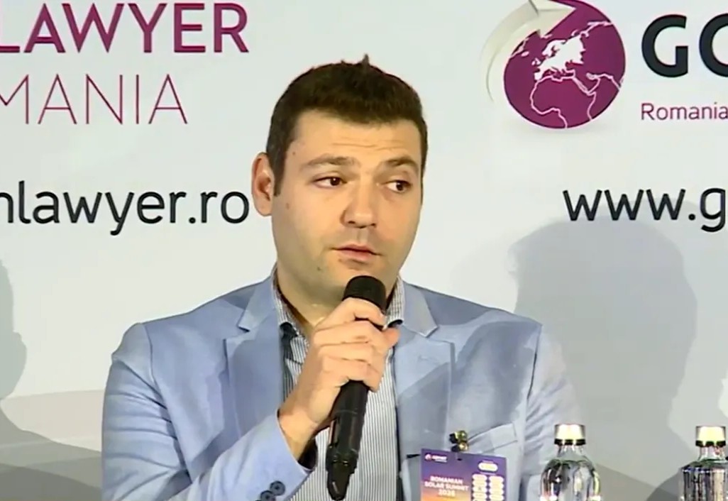 Directorul executiv arestat preventiv în dosarul de luare de mită era verificat de un an și jumătate în interiorul companiei din România. 450.000 de euro, șpagă pentru unul dintre cele mai mari proiecte de stocare a energiei. Ce au transmis procurorii DNA