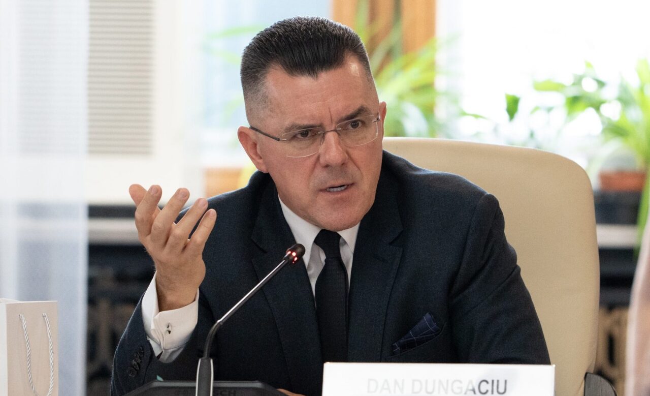 Profesorul Dan Dungaciu (prim-vicepreședinte AUR): „MAE a devenit un ONG de stat!”
