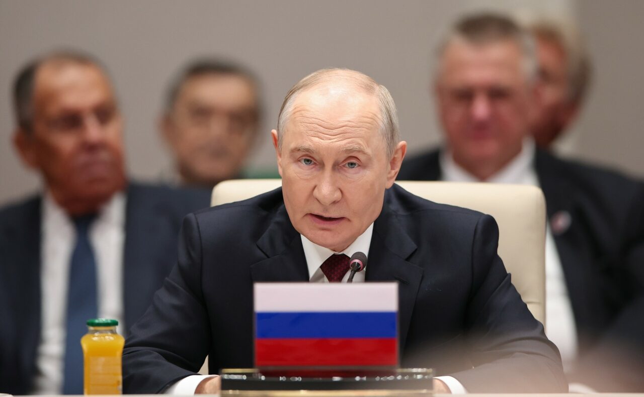 Vladimir Putin cere țărilor din OCS să prevină izbucnirea de noi conflicte armate. Principalele declarații ale liderului rus la summitul din Kârgâzstan