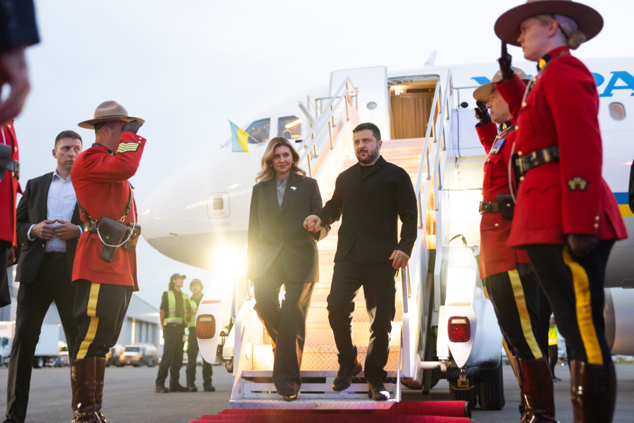 Zelenski caută sprijin militar în Canada, unde a început o vizită de trei zile. Ce reuniuni are pe agendă și ce vrea să discute cu prim-ministrul Carney