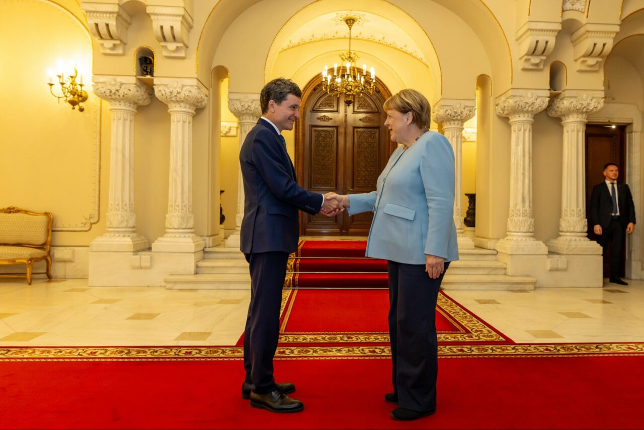 Nicușor Dan a primit-o la Cotroceni pe Angela Merkel, fostul cancelar al Germaniei. Mesajul președintelui despre o Europă „mai unită”