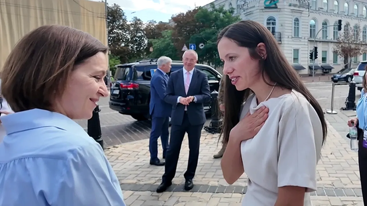Mirabela Grădinaru participă astăzi, la Chișinău, alături de Maia Sandu, la o conferință internațională despre protejarea copiilor în mediul digital