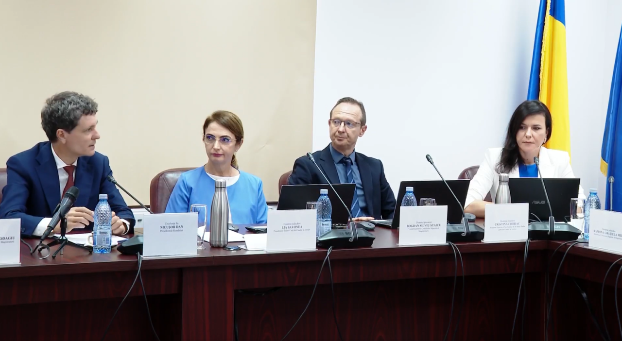 Nicușor Dan, vizită surpriză la CSM. Președintele participă la ședința plenului magistraților, alături de Cristina Chiriac și Lia Savonea. Punctul de interes pentru președinte, corupția în rândul magistraților