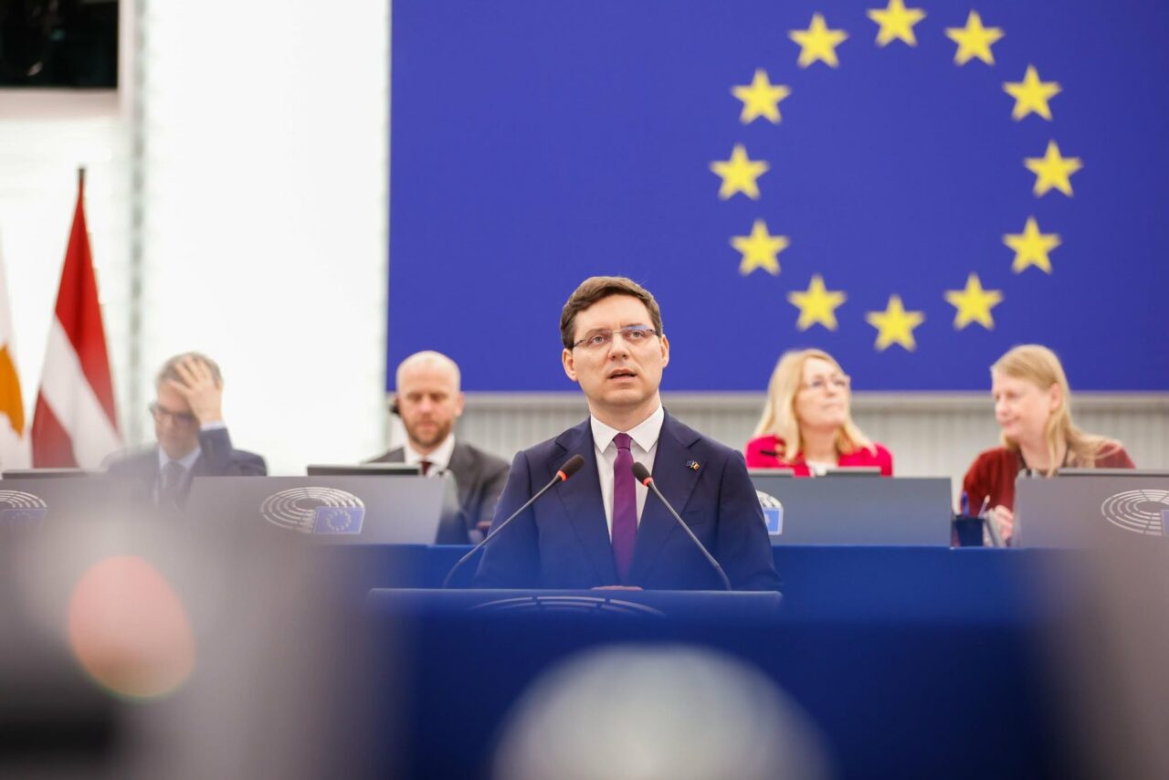 Europarlamentarul Victor Negrescu susține că PNL și USR pregătesc justificările pentru un eventual eșec al desemnării lui Siegfried Mureșan ca premier