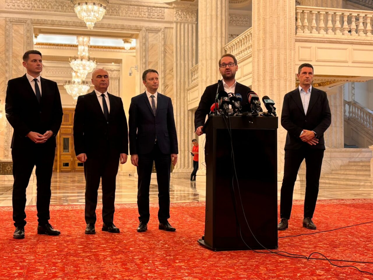 Fritz anunță că PNL, USR și UDMR sunt deschise la negocieri cu PSD pentru susținerea Guvernului Mureșan