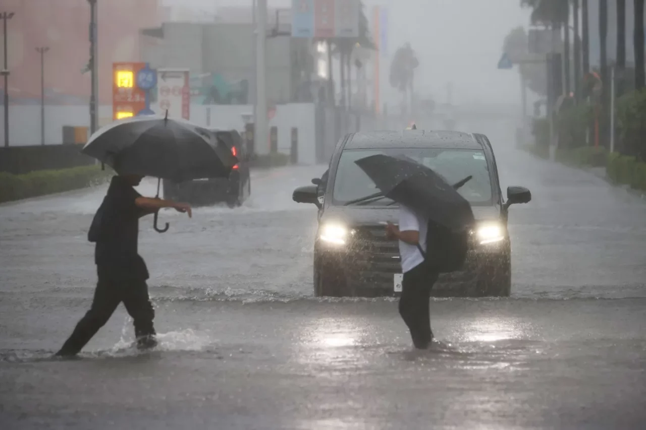 Recordul de precipitații din Tokyo s-a încheiat după 37 de zile. Un nou pericol se apropie de japonezi