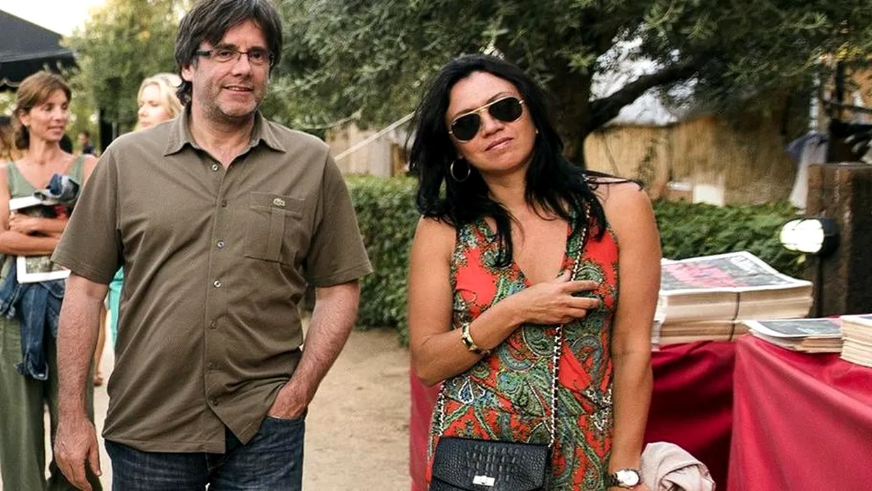 Marcela Topor, românca măritată cu Carles Puigdemont, omul care a încercat să separe Catalonia de Spania, așteaptă revenirea soțului după nouă ani de exil