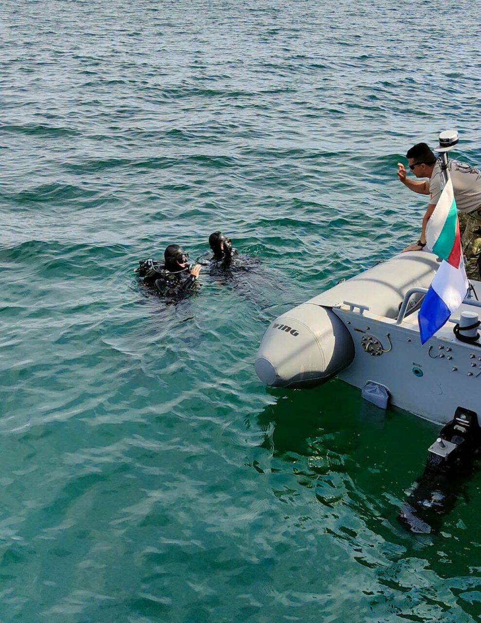 Bulgaria suspendă definitiv căutările echipajului de pe nava lovită de dronă în Marea Neagră. „Nu există nicio urmă de marinarii și nici nu va exista”. Din ce țară proveneau dispăruții