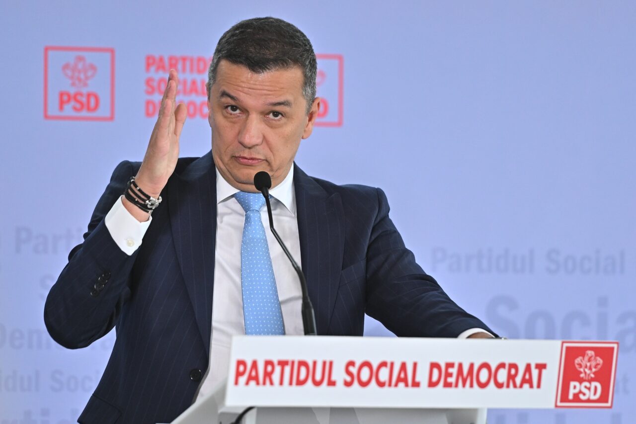 Grindeanu, replică pentru Bolojan: „Renunțați să mai trăiți în trecut! Experimentul social din ultimii 2 ani trebuie să înceteze!”