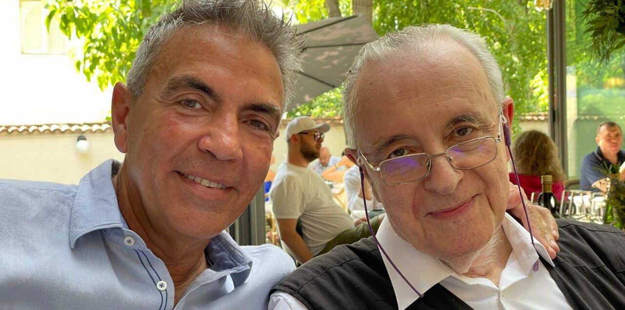 Dragoș Anastasiu trece prin momente grele. Tatăl fostului vicepremier a murit. Ce mesaj emoționant a transmis politicianul