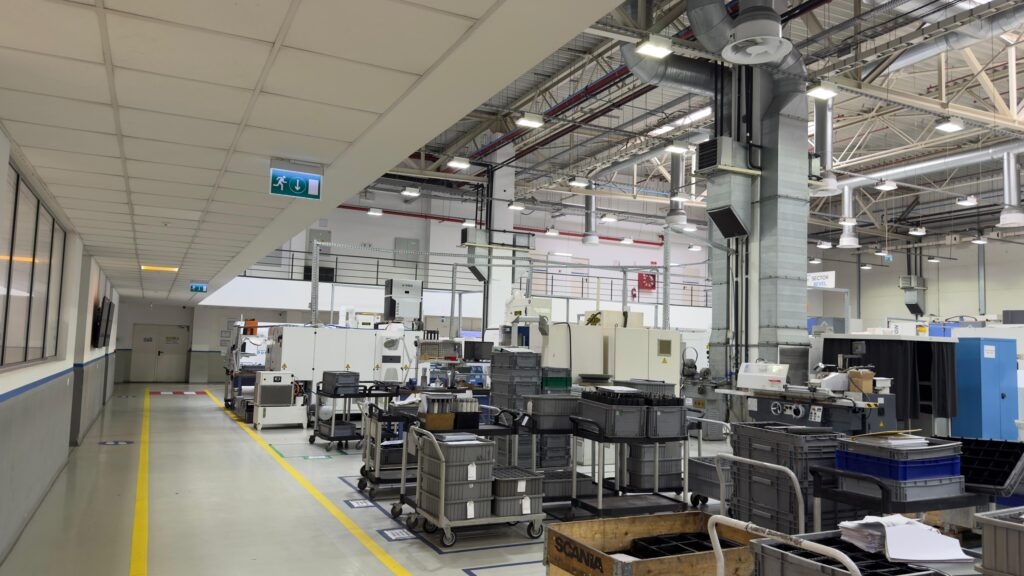 Fiecare Airbus A320 utilizează piese fabricate la Iași. O componentă metalică de câțiva centimetri ajunge în aripile avionului de pasageri