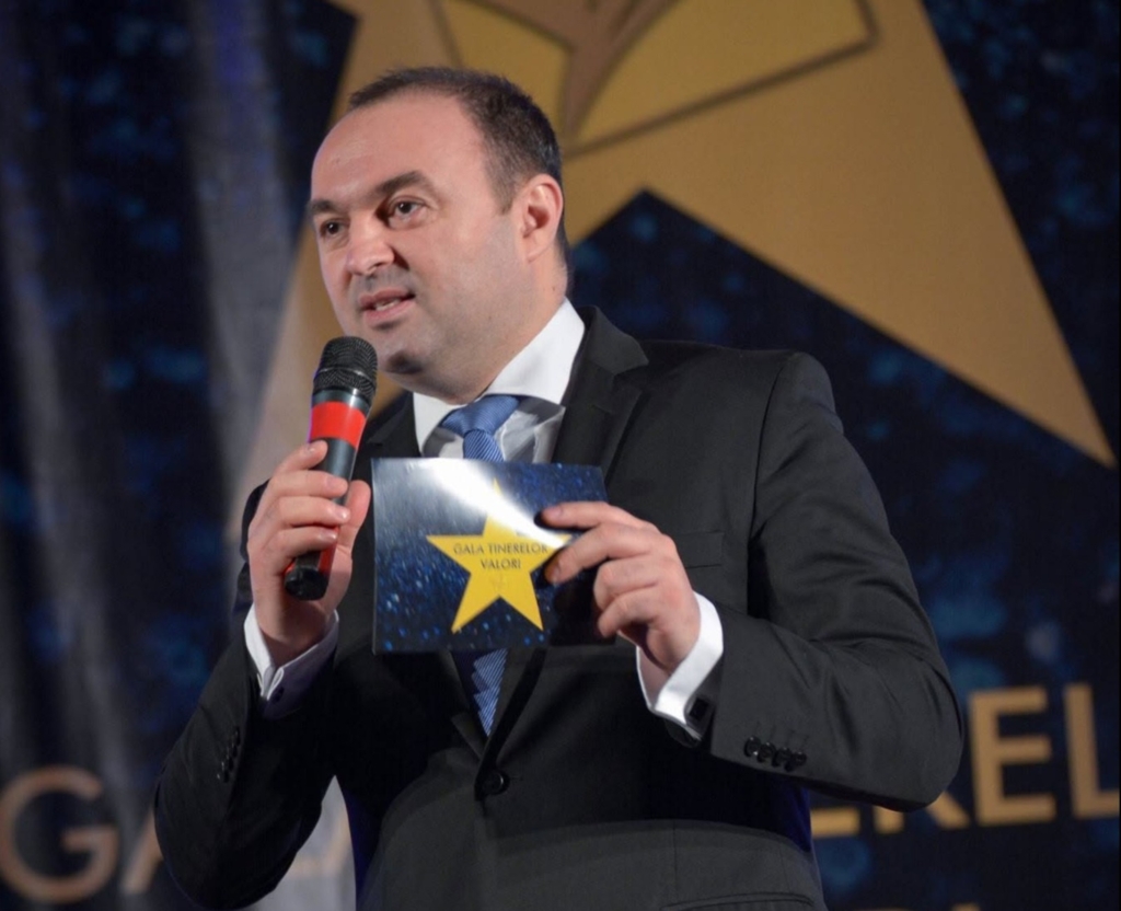 Fost ministru va primi despăgubiri pentru afectarea reputației în dosarul „Albumul”. Suma este de 20 de ori mai mică decât cea cerută în instanță