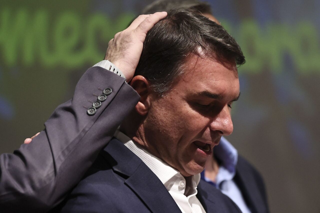 Flávio Bolsonaro a fugit în SUA după ce a pierdut alegerile din Brazilia. Autoritățile au deschis o anchetă. Ce știa administrația Trump