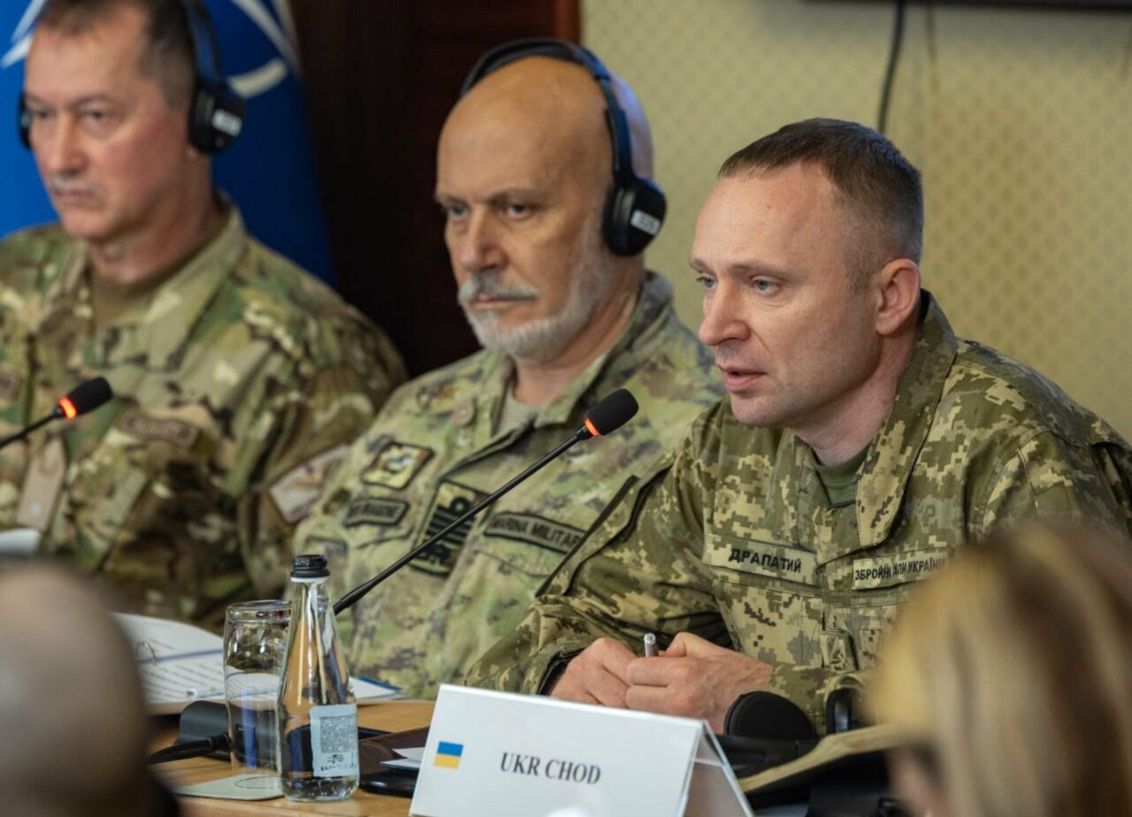 Reprezentanții militari ai tuturor statelor NATO au ajuns la Kiev. Cine este reprezentantul României și ce a discutat cu șeful armatei ucrainene