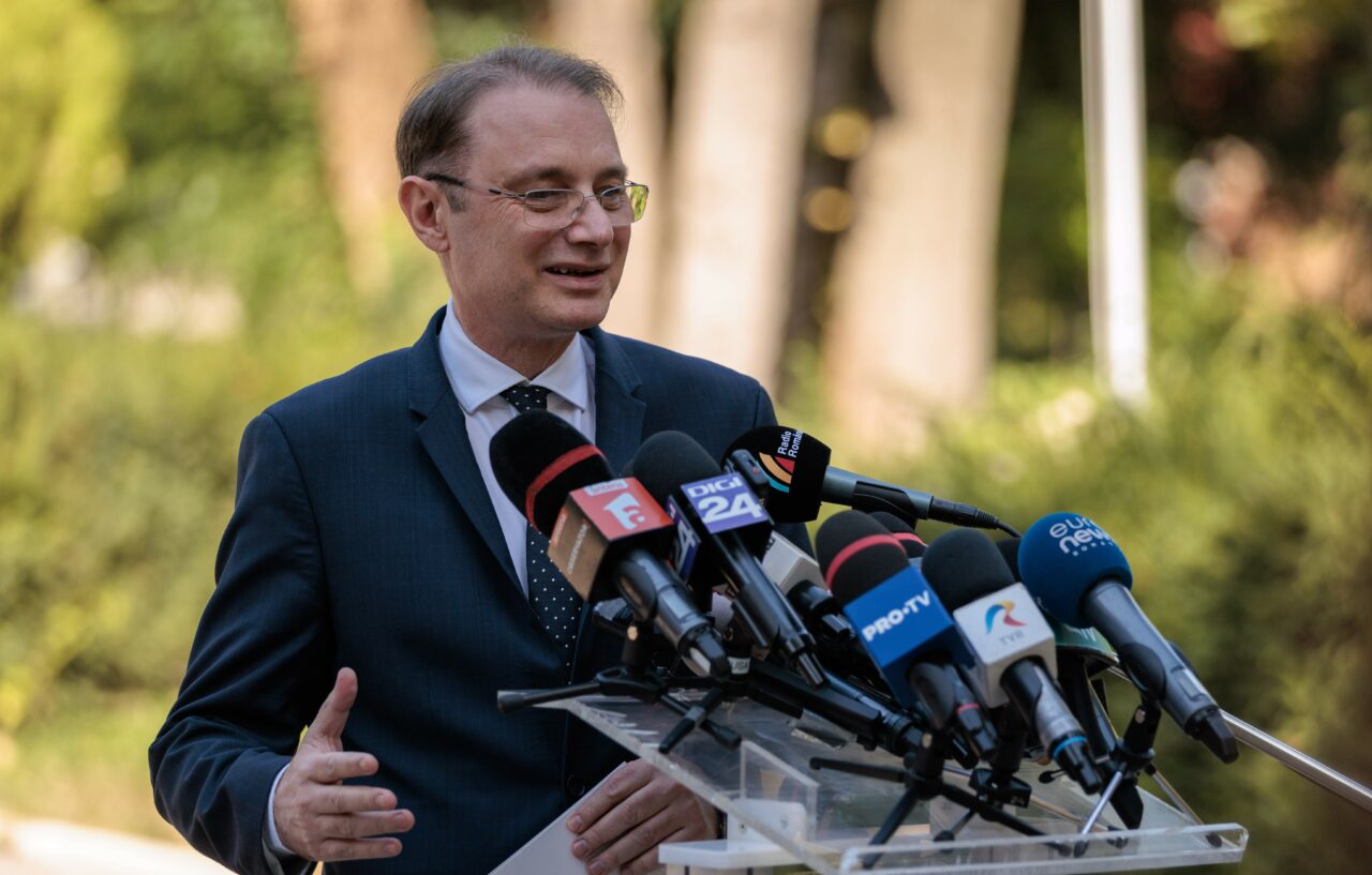 Se încheie audierile miniștrilor din Cabinetul Niculescu. Premierul desemnat cere azi votul de încredere al Parlamentului. Încă patru avize favorabile pentru miniștrii propuși. Mai rămâne doar Alexandru Rogobete