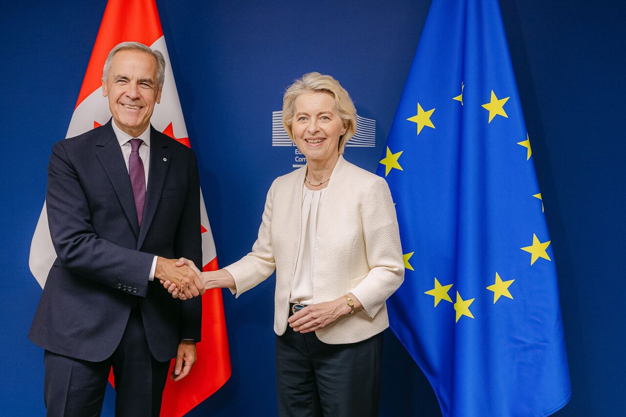 Ursula von der Leyen, contestată. Motivul pentru care 8 state europene refuză să acorde Canadei statutul oficial de „membru asociat”/ „Am pus, categoric, carul înaintea boilor”, s-a plâns un diplomat