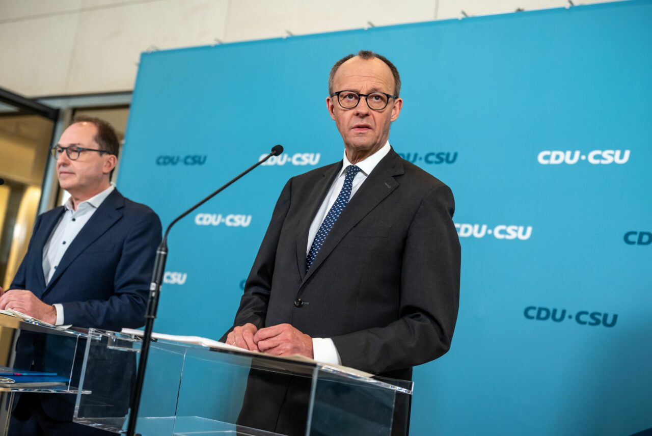 Ministrul german de Interne: „Avem amenințări mai grave ca-n Războiul Rece”. Cancelarul insistă pe înăsprirea sancțiunilor contra Rusiei