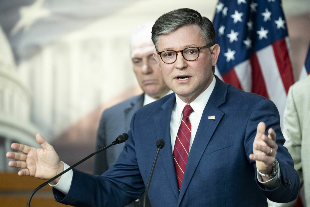 Numărul 3 din guvernul SUA avertizează: Dacă republicanii pierd alegerile din 3 noiembrie, Trump nu va mai putea continua politicile „America First”