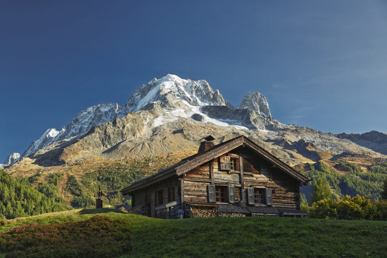 Cel mai mare munte din Europa de Vest a crescut cu doi metri în ultimii trei ani. Ce înălțime are acum Mont Blanc
