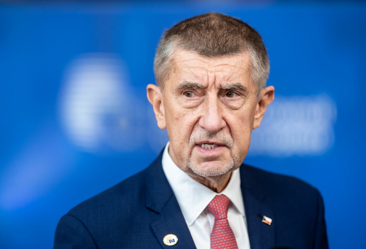 Premierul ceh Andrej Babiš rămâne la putere după ce guvernul său a supraviețuit moțiunii de cenzură