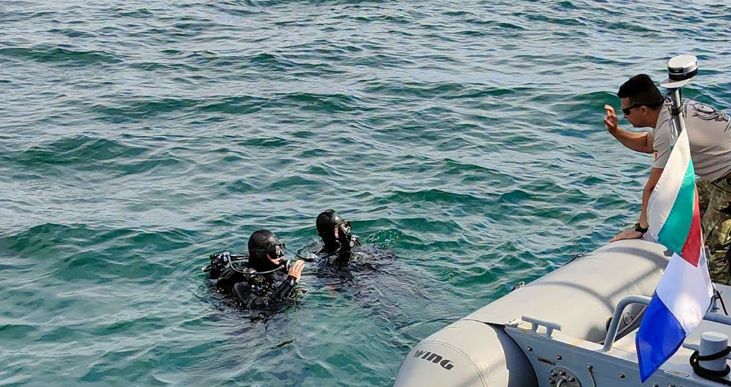 Bulgaria suspendă definitiv căutările echipajului de pe nava lovită de dronă în Marea Neagră. „Nu există nicio urmă de marinari și nici nu va exista”. Din ce țară proveneau dispăruții