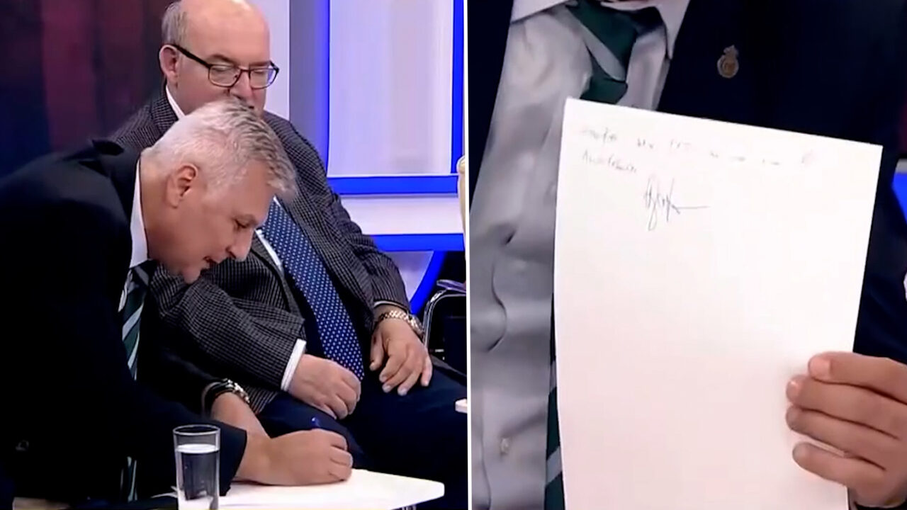Daniel Zamfir, propunerea PSD pentru Ministerul Economiei în Guvernul Niculescu, a dat în scris în emisiunea lui Victor Ciutacu că nu va vota Guvernul Niculescu
