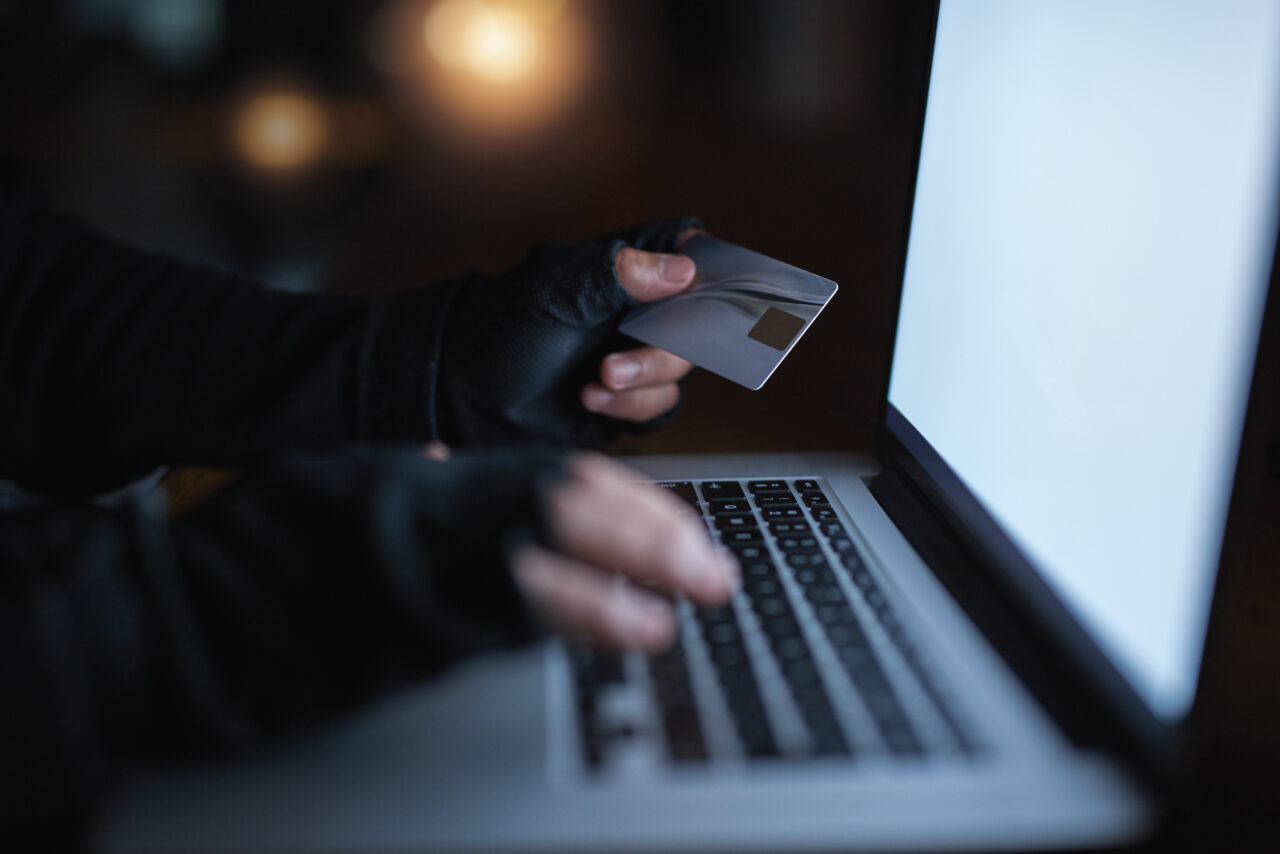 Tentative de fraudă prin site-uri false. Ce trebuie să facă cei care au accesat accidental o astfel de platformă. Avertismentul Agenției Naţionale de Administrare Fiscală