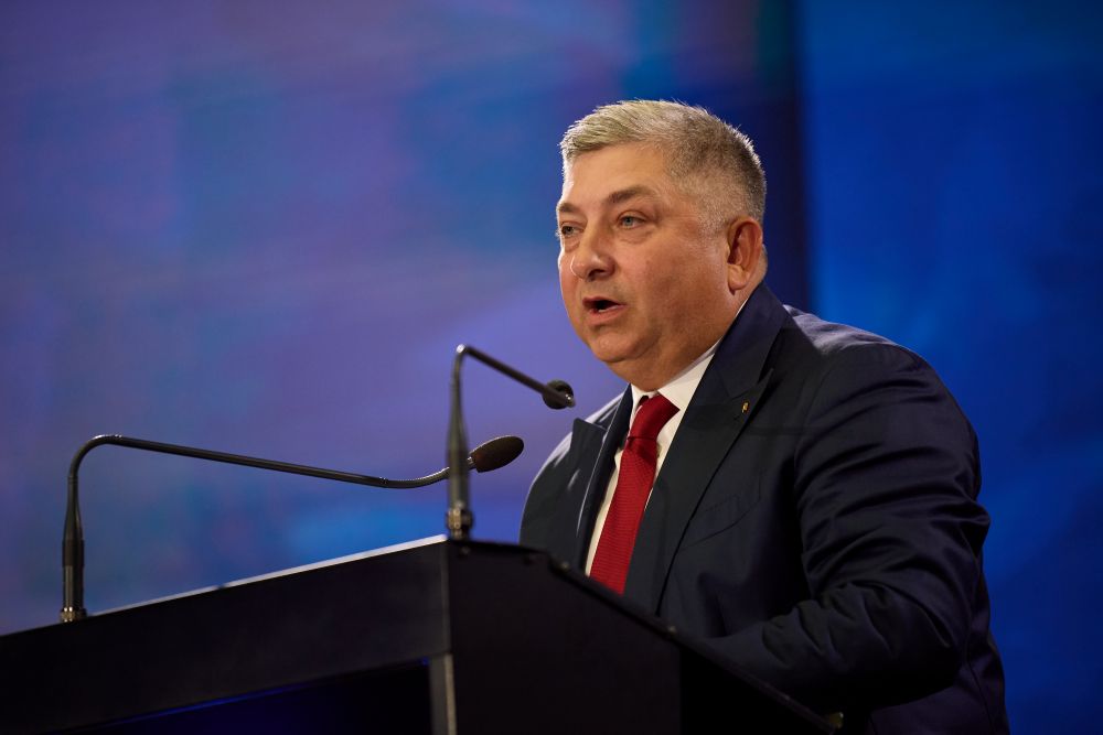 Un vicepreședinte al PNL pariază pe învestirea Guvernului Luca Niculescu și explică de ce evită partidele din fosta coaliție alegerile anticipate