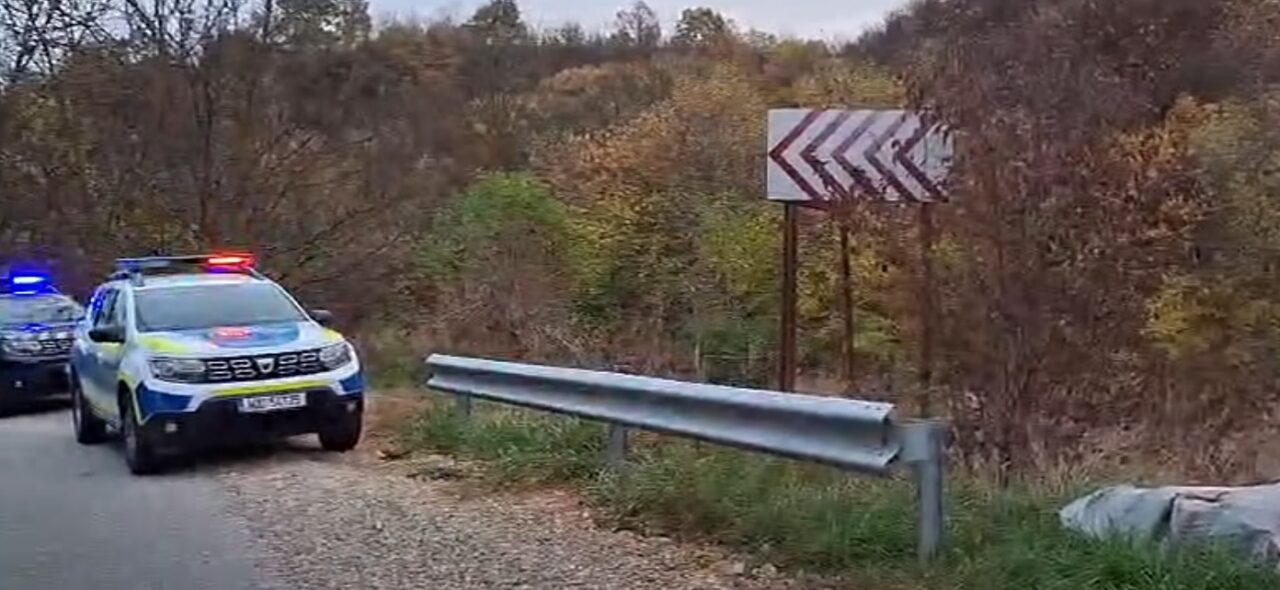 Scandal sângeros într-o familie din Bistrița-Năsăud. Un tată de 73 de ani și-a înjunghiat fiul în zona inimii